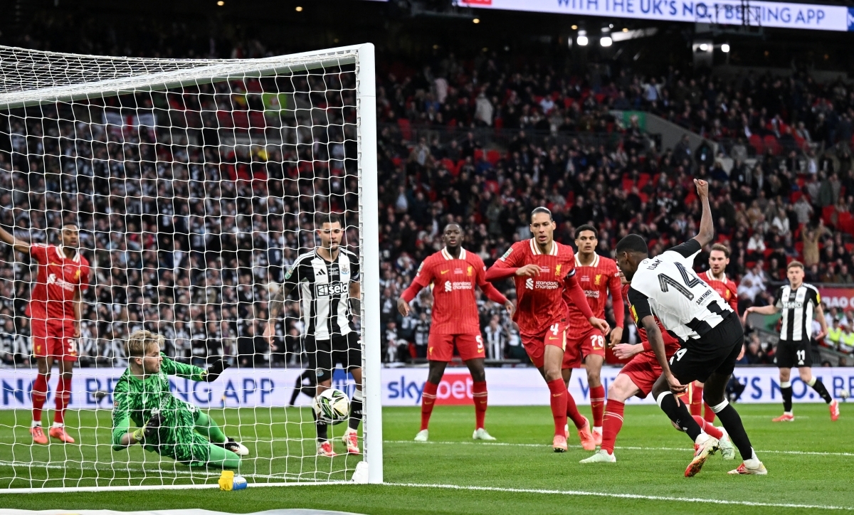 newcastle xuat sac vo dich league cup 2024 2025 sau chien thang truoc liverpool hinh anh 27