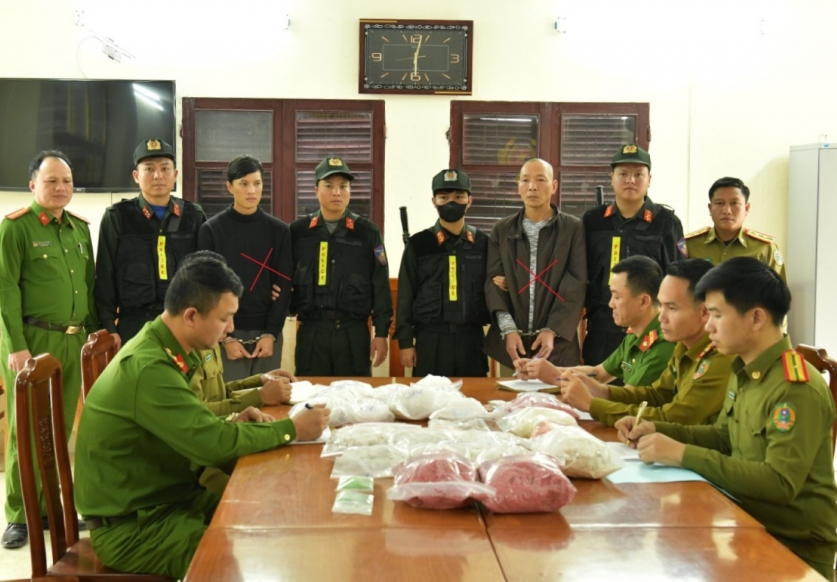 Thu giữ 25kg ma túy trong vụ mua bán, vận chuyển ma túy xuyên biên giới