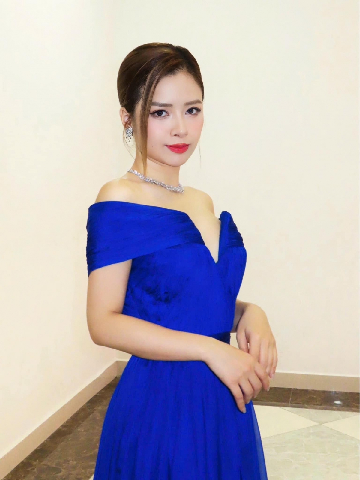 sao việt 27 3 dương hoàng yến bức xúc vì bị đồn qua đời hình ảnh 1 sao viet 27 3 duong hoang yen buc xuc vi bi don qua doi hinh anh 1