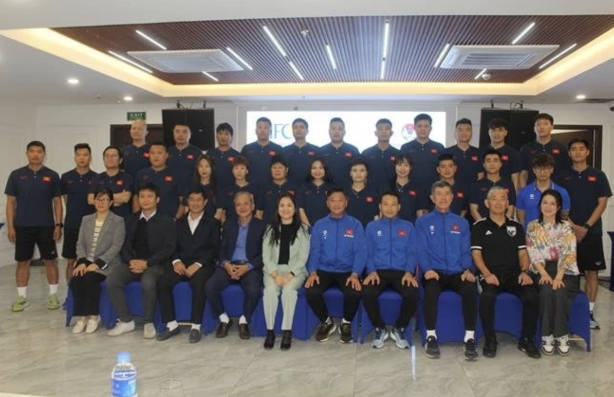 vietnam launches first afc-certified coaching course for women s football picture 1