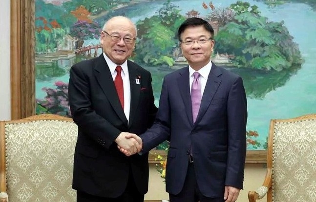 vietnam, japan agree to continue promoting university project picture 1