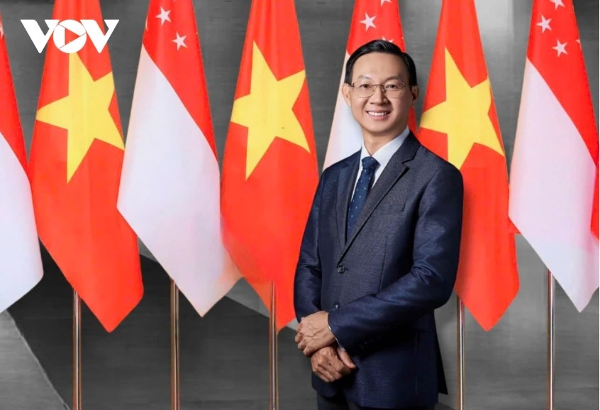 political trust elevates vietnam-singapore cooperation to new heights picture 1