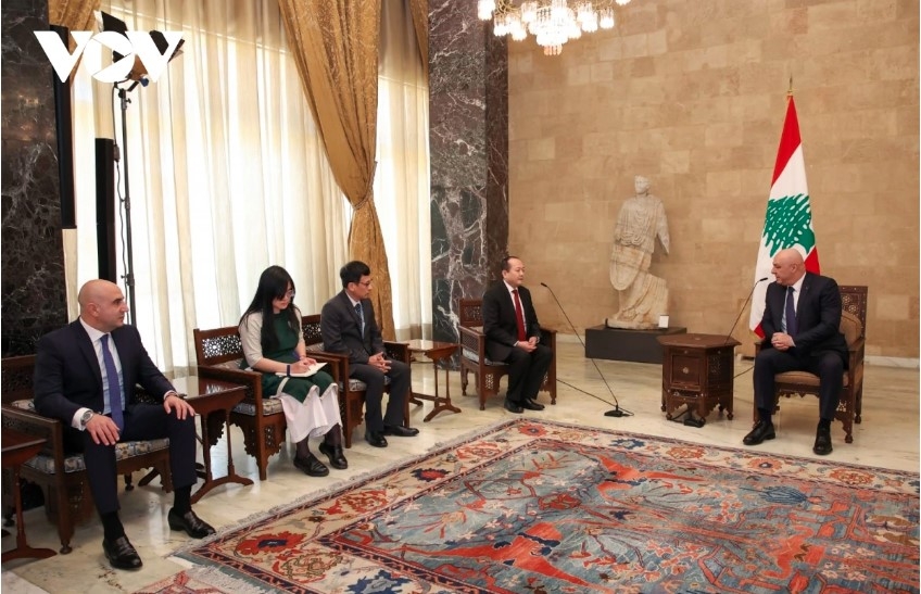 lebanese president wishes for all-around cooperation with vietnam picture 2