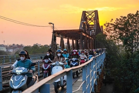 long bien bridge set for renovation picture 1