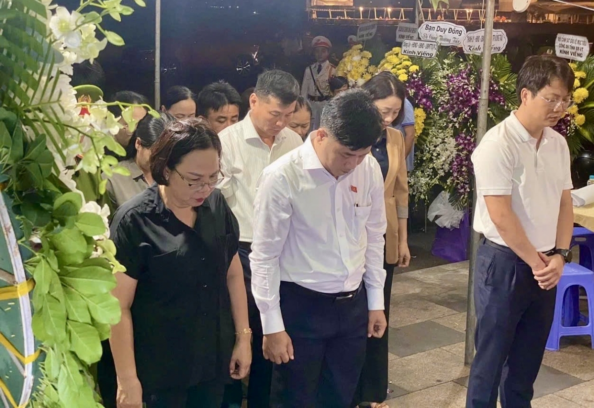 Thăng hàm vượt cấp cho hạ sĩ cảnh sát cơ động hy sinh khi đang làm nhiệm vụ