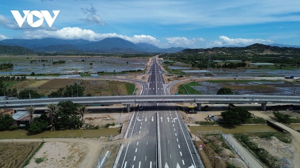 vi phạm giao thông trên cao tốc phía nam giảm đáng kể sau nghị định 168 hình ảnh 1 vi pham giao thong tren cao toc phia nam giam dang ke sau nghi dinh 168 hinh anh 1