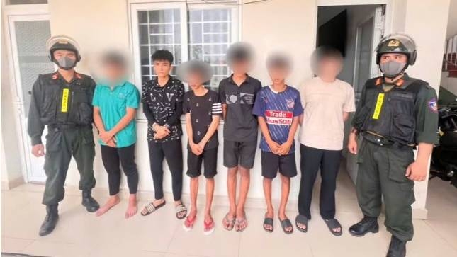 Bắt đối tượng dùng gậy sắt đánh đập thiếu niên 14 tuổi