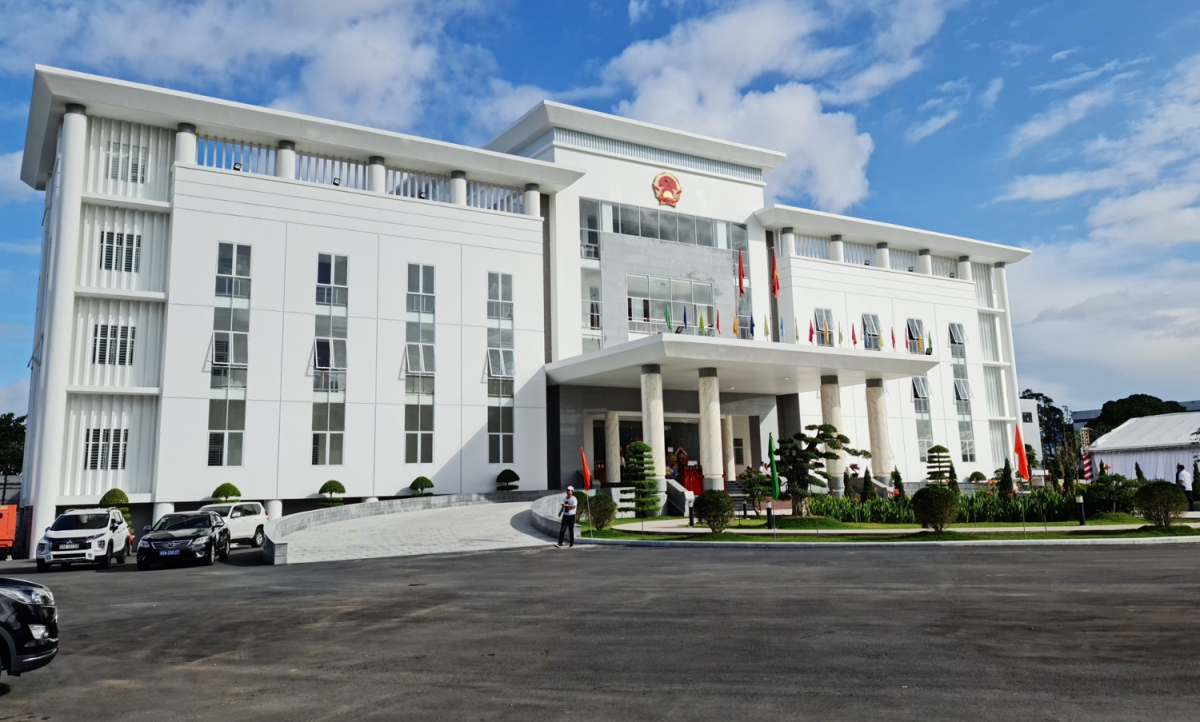 Đẩy mạnh phân quyền, phân cấp theo quy định tại luật tổ chức chính phủ hình ảnh 1 Day manh phan quyen, phan cap theo quy dinh tai luat to chuc chinh phu hinh anh 1