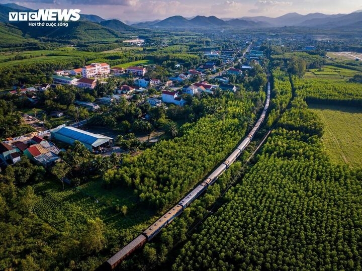 Sáp nhập tỉnh: Đặt tên tỉnh, chọn trung tâm hành chính mới ra sao?