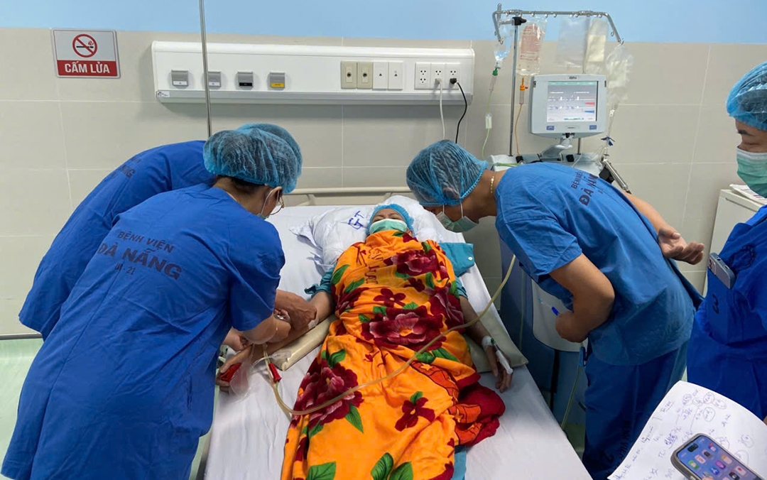 bv Đà nẵng thực hiện thành công ghép tế bào gốc tự thân trị bệnh đau u tủy xương hình ảnh 2 bv Da nang thuc hien thanh cong ghep te bao goc tu than tri benh dau u tuy xuong hinh anh 2