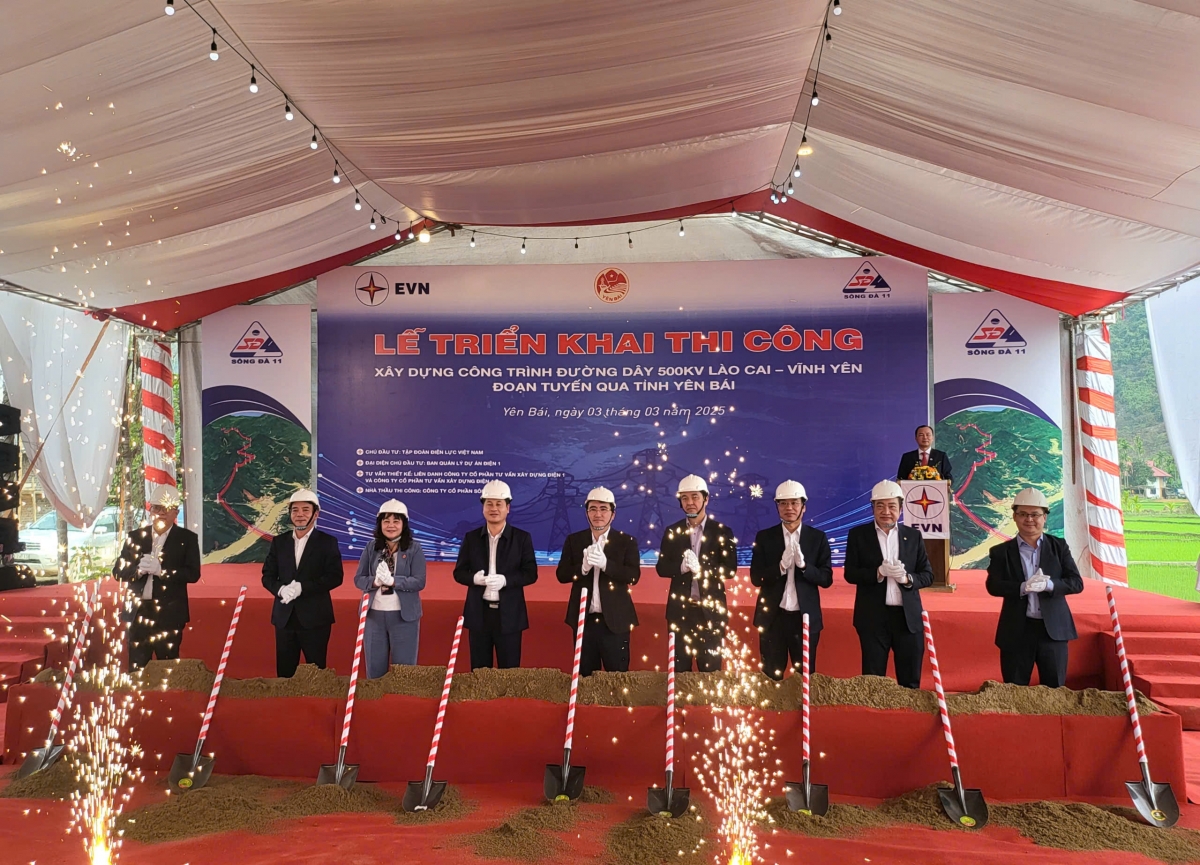Đường dây 500KV Lào Cai - Vĩnh Yên: Tiếp tục kỷ lục hoàn thành trong 6 tháng