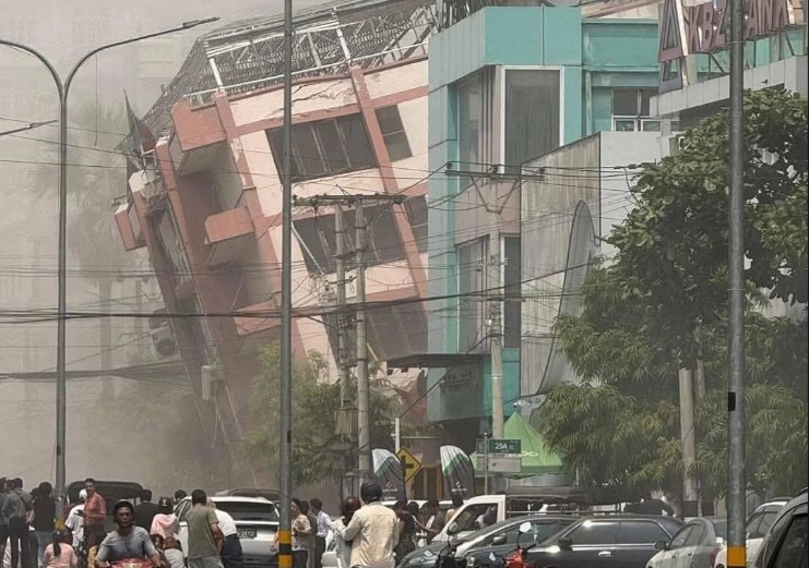 Động đất 7,7 độ myanmar ban bố tình trạng khẩn cấp, bangkok là vùng thảm họa hình ảnh 19 Dong dat 7,7 do myanmar ban bo tinh trang khan cap, bangkok la vung tham hoa hinh anh 19