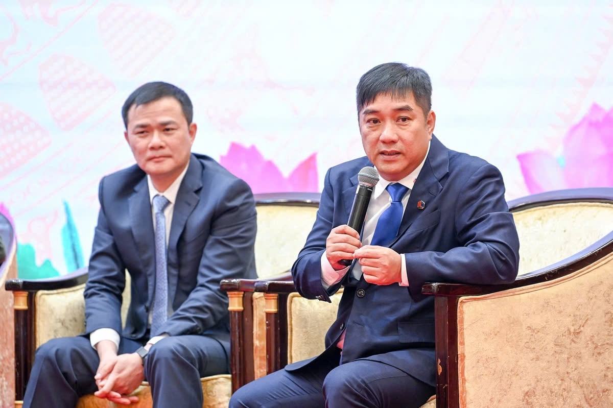 lý luận Đảng mở lối cho doanh nghiệp dân tộc vươn mình hình ảnh 3 ly luan Dang mo loi cho doanh nghiep dan toc vuon minh hinh anh 3