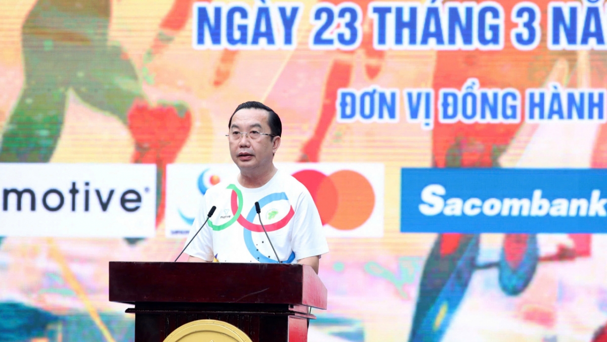hơn 5.000 người hào hứng hưởng ứng ngày chạy olympic 2025 tại tp.hcm hình ảnh 1 hon 5.000 nguoi hao hung huong ung ngay chay olympic 2025 tai tp.hcm hinh anh 1