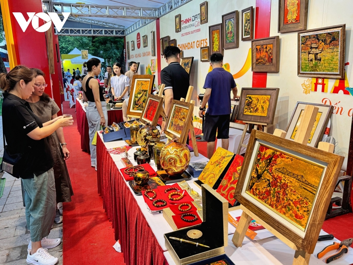 tourism gift festival 2025 to showcase hanoi s handicrafts and cuisine picture 1