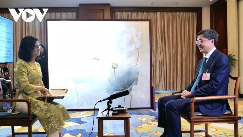 guangxi party secretary pushes for railway connectivity, ai cooperation with vietnam picture 2 guangxi party secretary pushes for railway connectivity, ai cooperation with vietnam picture 2