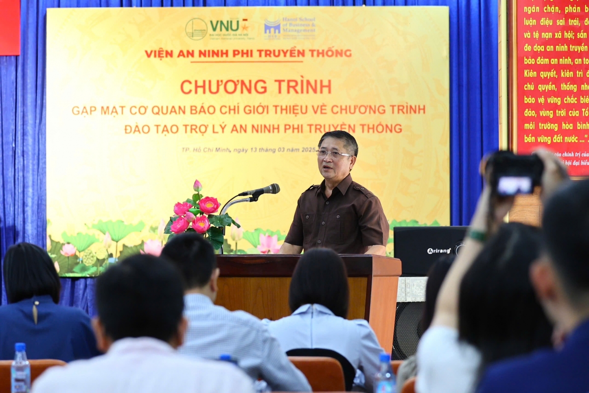 co hoi viec lam moi tu nhu cau ung pho voi moi de doa an ninh phi truyen thong hinh anh 2