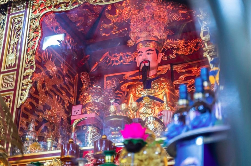 hai duong s tranh temple festival sees largest-ever celebration picture 4