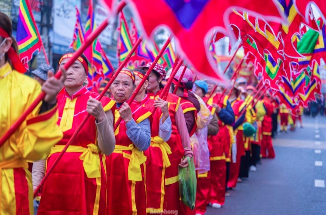 hai duong s tranh temple festival sees largest-ever celebration picture 8