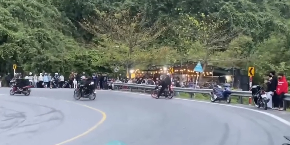 Làm rõ nhóm đối tượng cầm hung khí đuổi đánh người trên đèo Hải Vân