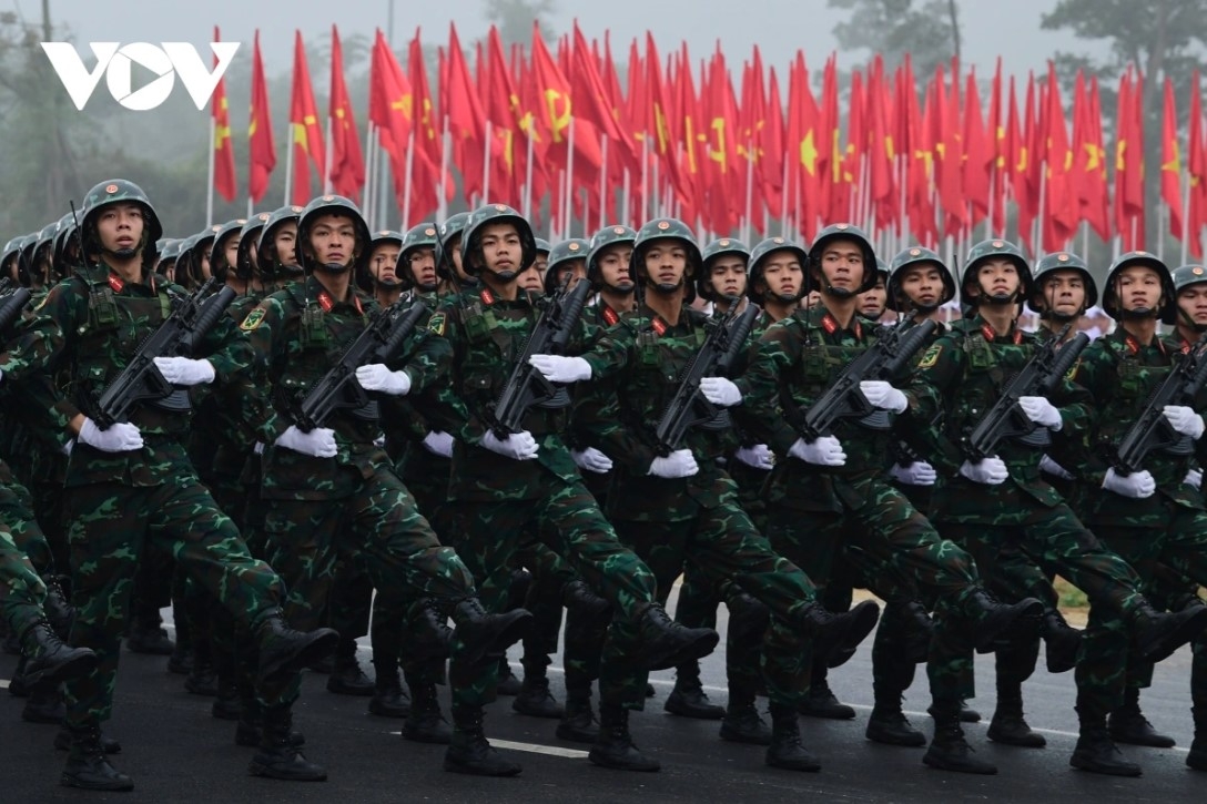 rehearsal for parade marking 50 years of southern vietnam s liberation picture 5