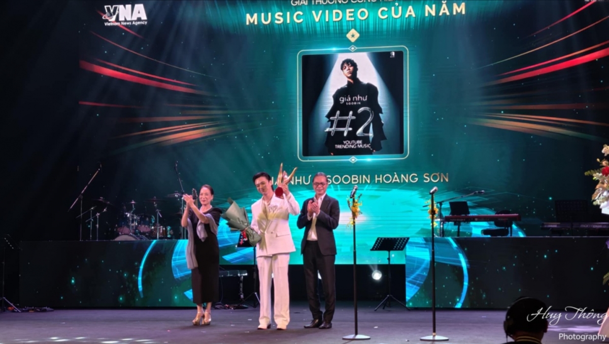 soobin ẵm liên tiếp 3 giải thưởng tại lễ trao giải cống hiến 2025 hình ảnh 16 soobin am lien tiep 3 giai thuong tai le trao giai cong hien 2025 hinh anh 16