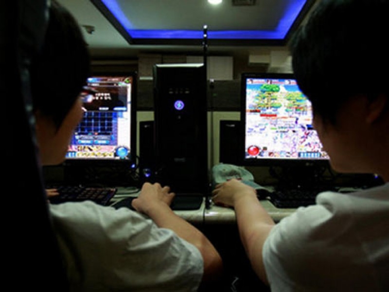 "Cuộc chiến" khi con trai đang học đại học thì "nghiện" game