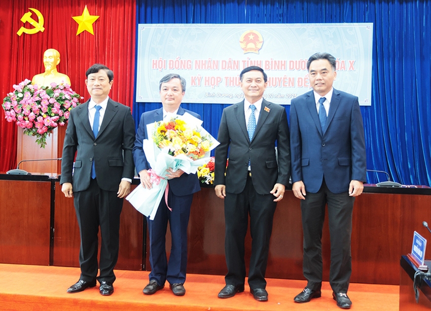phê chuẩn kết quả bầu, miễn nhiệm phó chủ tịch ubnd 2 địa phương hình ảnh 1 phe chuan ket qua bau, mien nhiem pho chu tich ubnd 2 dia phuong hinh anh 1
