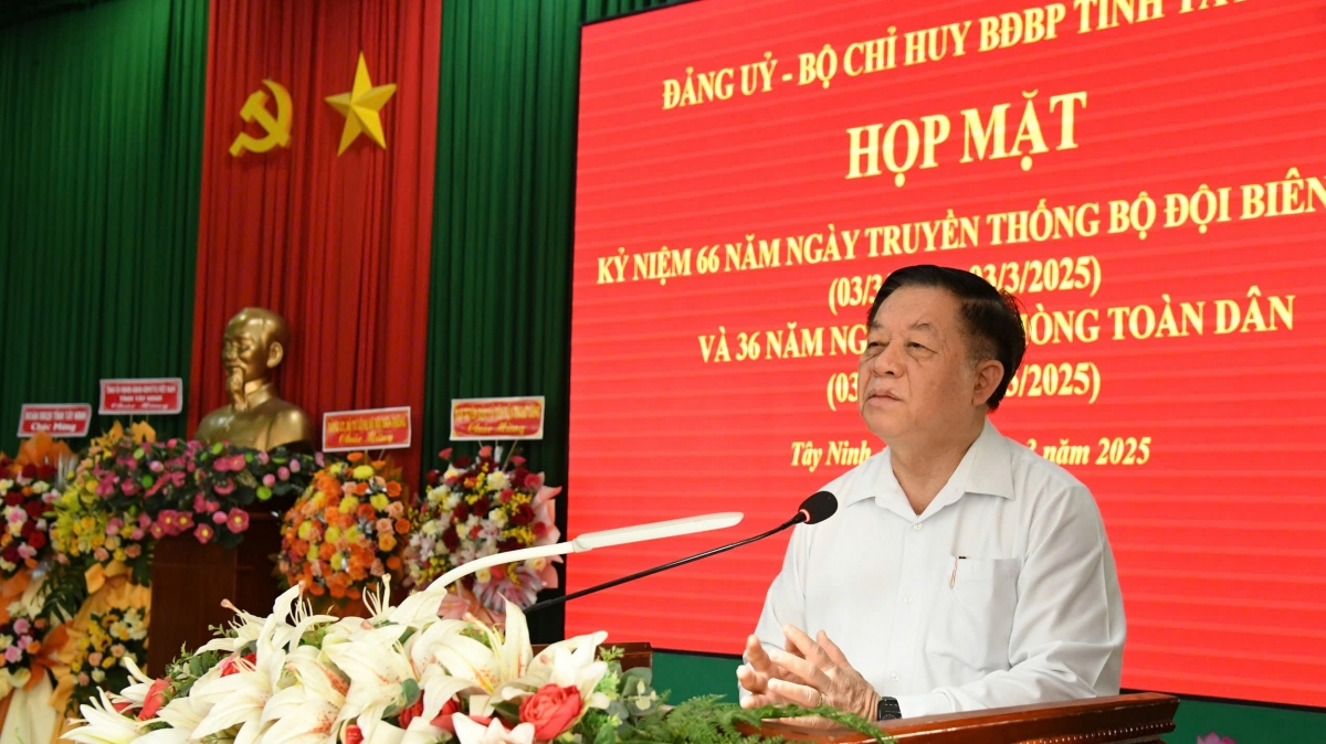 Ong nguyen trong nghia du khanh thanh bia tuong niem liet si tai tay ninh hinh anh 3