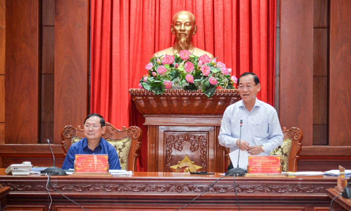 Đoàn kiểm tra của bộ chính trị làm việc với tỉnh ủy tiền giang hình ảnh 3 Doan kiem tra cua bo chinh tri lam viec voi tinh uy tien giang hinh anh 3