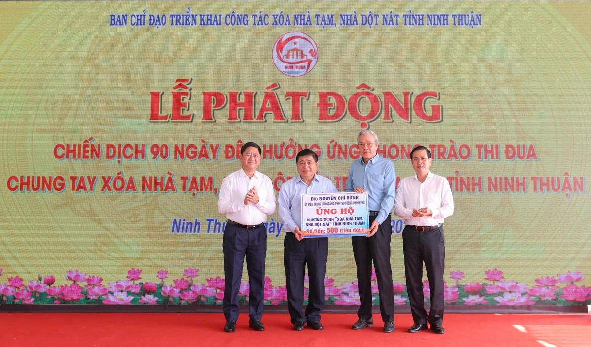 phó thủ tướng nguyễn chí dũng phát động chiến dịch xóa nhà tạm trong 90 ngày đêm hình ảnh 2 pho thu tuong nguyen chi dung phat dong chien dich xoa nha tam trong 90 ngay dem hinh anh 2