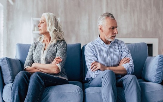 Có nên ly hôn khi đã ở độ tuổi gần 70?