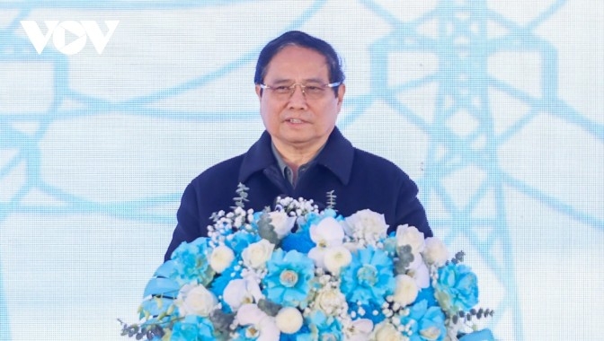 pm urges swift completion of 500kv lao cai - vinh yen transmission line within six months picture 2