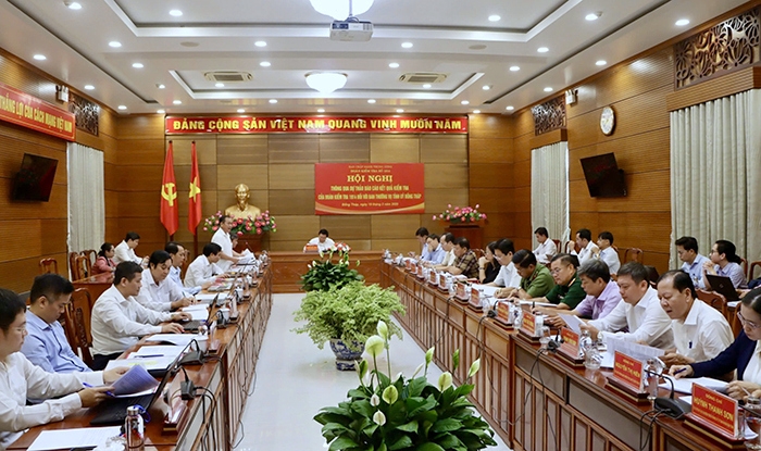 Đoàn kiểm tra của bộ chính trị làm việc với ban thường vụ tỉnh ủy Đồng tháp hình ảnh 2 Doan kiem tra cua bo chinh tri lam viec voi ban thuong vu tinh uy Dong thap hinh anh 2