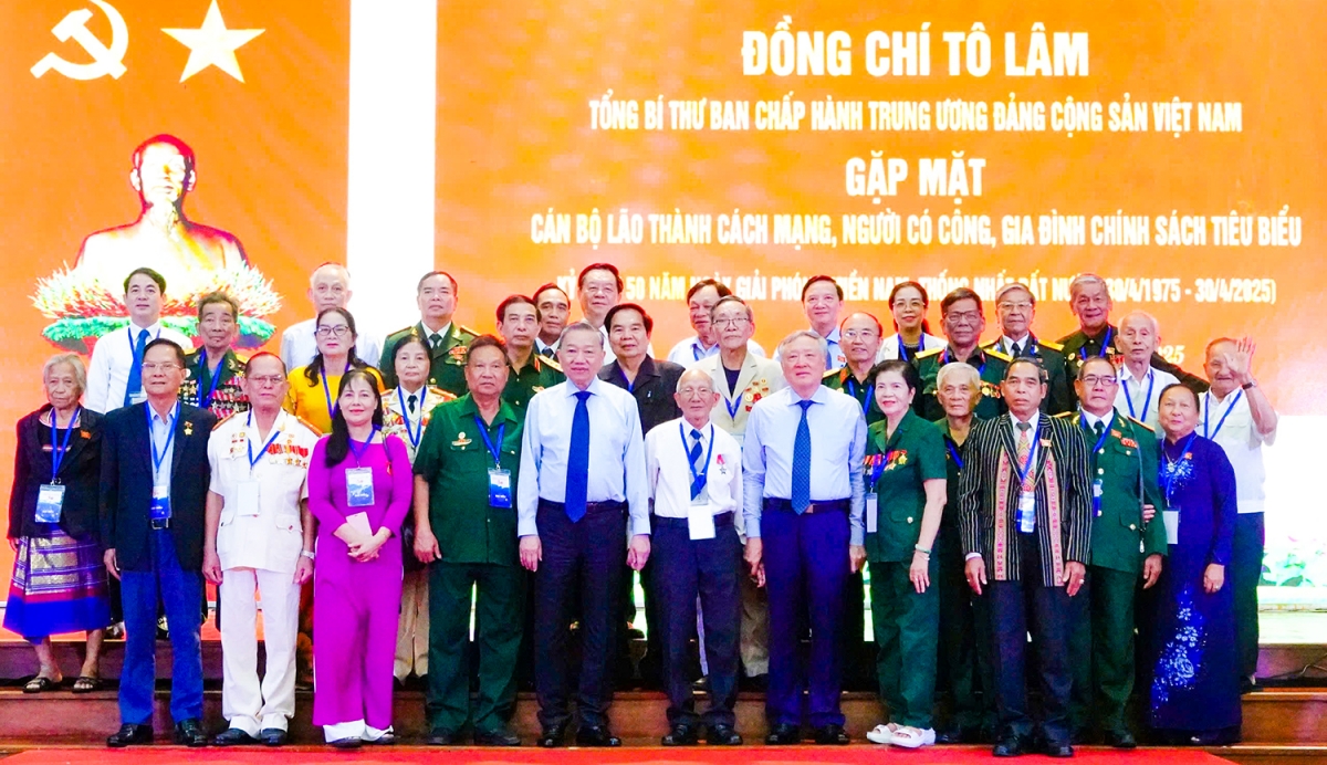 muc tieu cuoi cung la tiep tuc nang cao doi song nhan dan, dat nuoc vung manh hinh anh 3