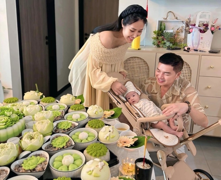 cuộc sống làm bố bỉm sữa của nghệ sỹ quang minh ở tuổi 66 hình ảnh 2 cuoc song lam bo bim sua cua nghe sy quang minh o tuoi 66 hinh anh 2