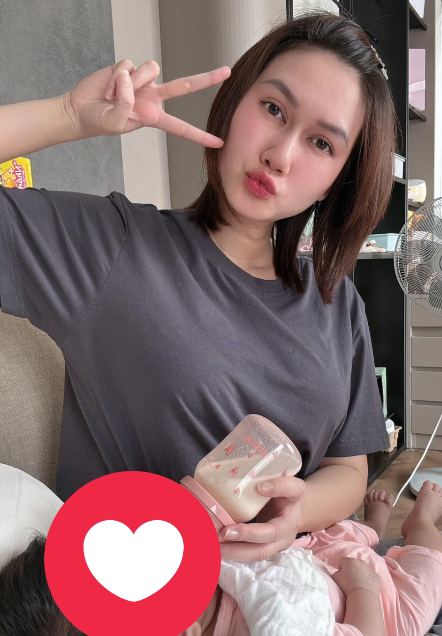 sao việt 24 3 trương ngọc Ánh và con gái 17 tuổi trông như hai chị em hình ảnh 2 sao viet 24 3 truong ngoc Anh va con gai 17 tuoi trong nhu hai chi em hinh anh 2