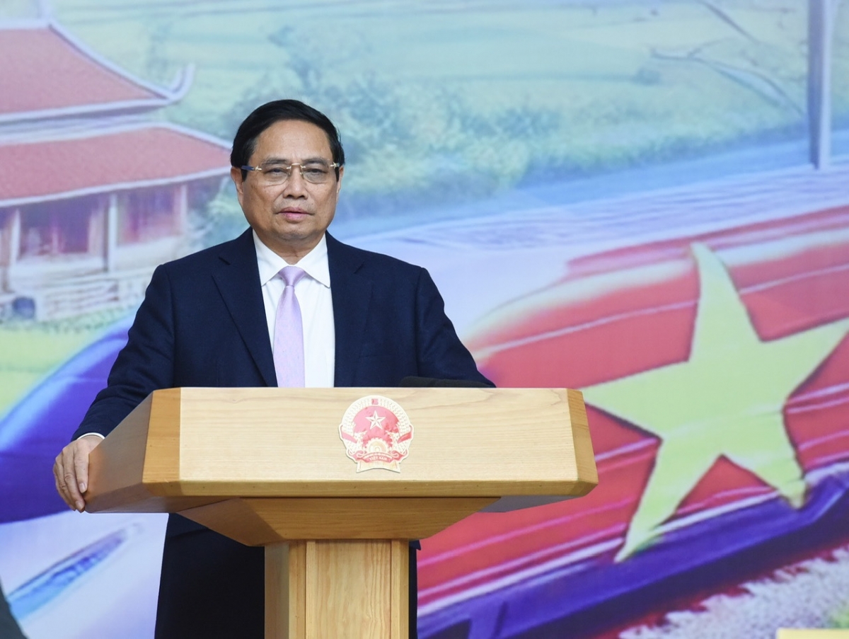 "Quyết tâm khởi công đường sắt tốc độ cao trên trục Bắc-Nam vào tháng 12/2026"