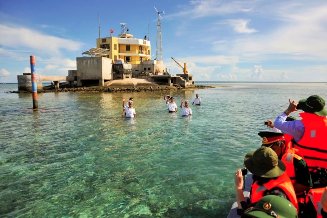 photo exhibition reaffirms vietnamese sovereignty over spratly, paracel islands picture 9