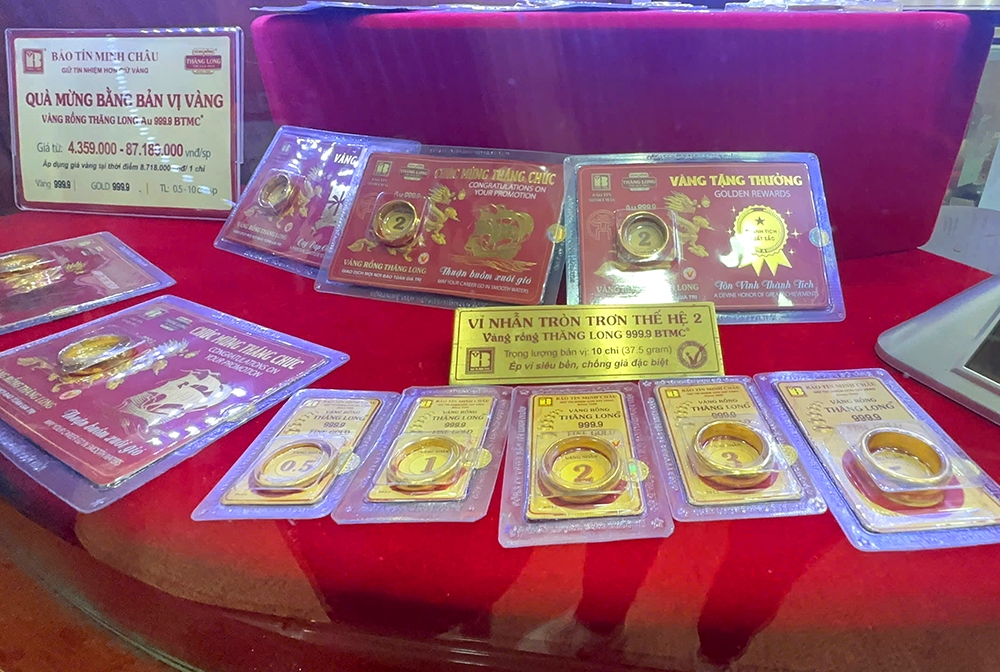 Giá vàng hôm nay 23/6: Giá vàng SJC duy trì mức 117,7 - 119,7 triệu đồng/lượng