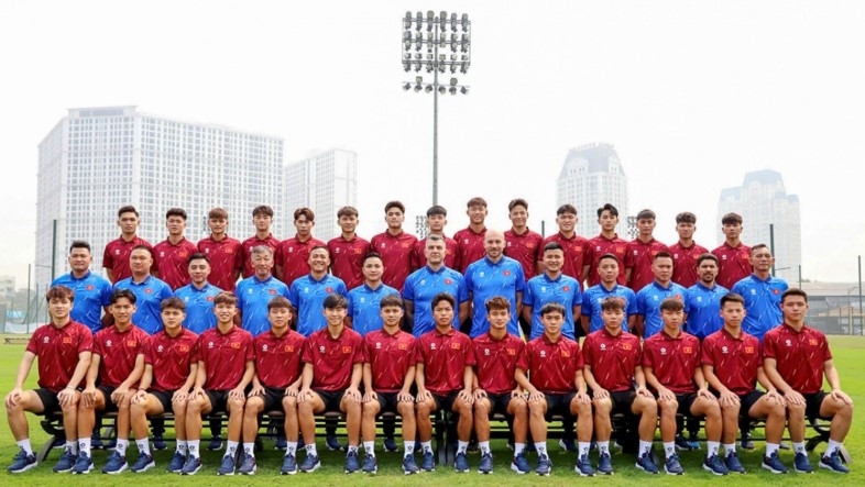 players depart for oman ahead of afc u17 asian cup finals picture 1