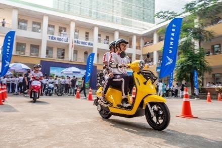Phủ Xanh Trường Học: Thế hệ trẻ chọn một cách sống văn minh, bền vững