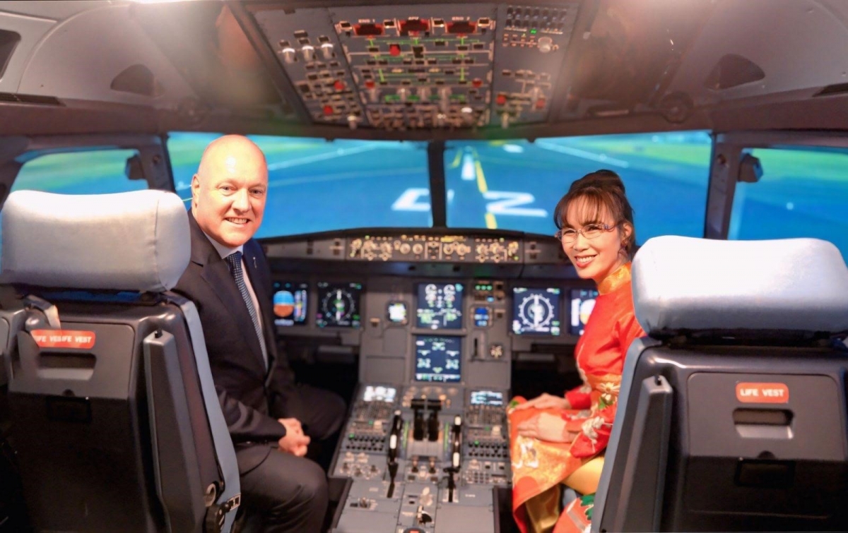 thu tuong new zealand christopher luxon tham hoc vien hang khong vietjet hinh anh 6