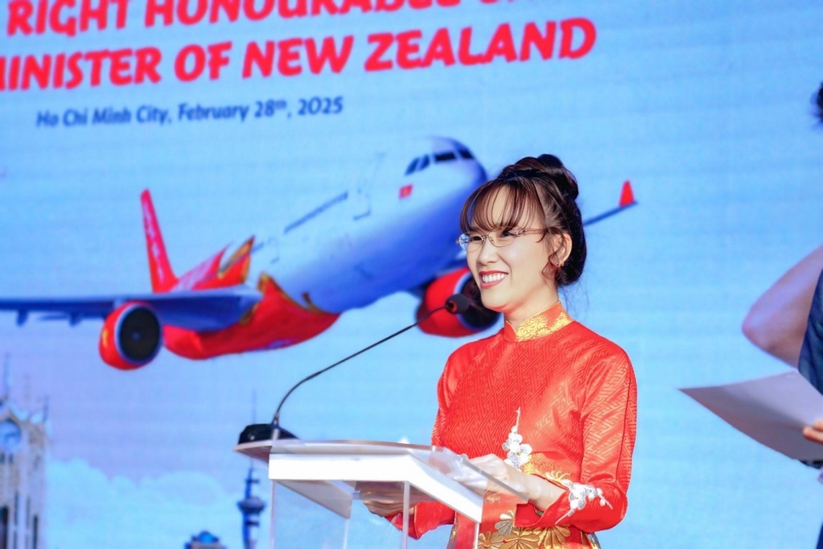 thu tuong new zealand christopher luxon tham hoc vien hang khong vietjet hinh anh 2