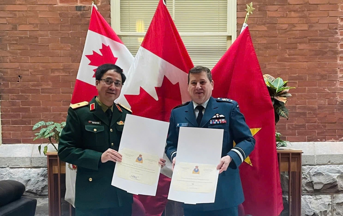 việt nam-canada thúc đẩy hợp tác trong lĩnh vực gìn giữ hòa bình hình ảnh 1 viet nam-canada thuc day hop tac trong linh vuc gin giu hoa binh hinh anh 1