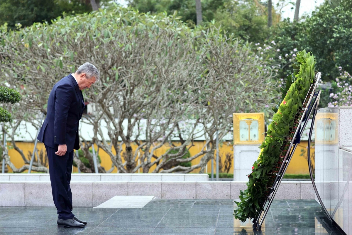 toàn cảnh chuyến thăm việt nam của thủ tướng kyrgyzstan ký kết nhiều văn kiện hình ảnh 9 toan canh chuyen tham viet nam cua thu tuong kyrgyzstan ky ket nhieu van kien hinh anh 9