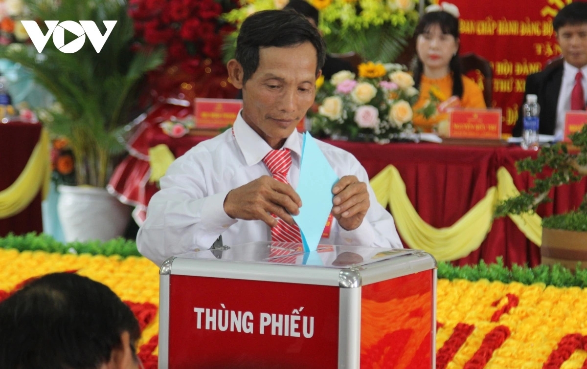 huong toi Dai hoi xiv cua Dang cong tac nhan su phai duoc tien hanh chat che hinh anh 2