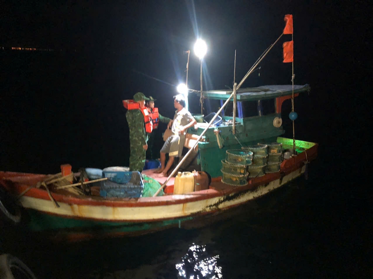 Kiên Giang tăng cường kiểm tra, xử lý các hoạt động khai thác thuỷ sản trái phép