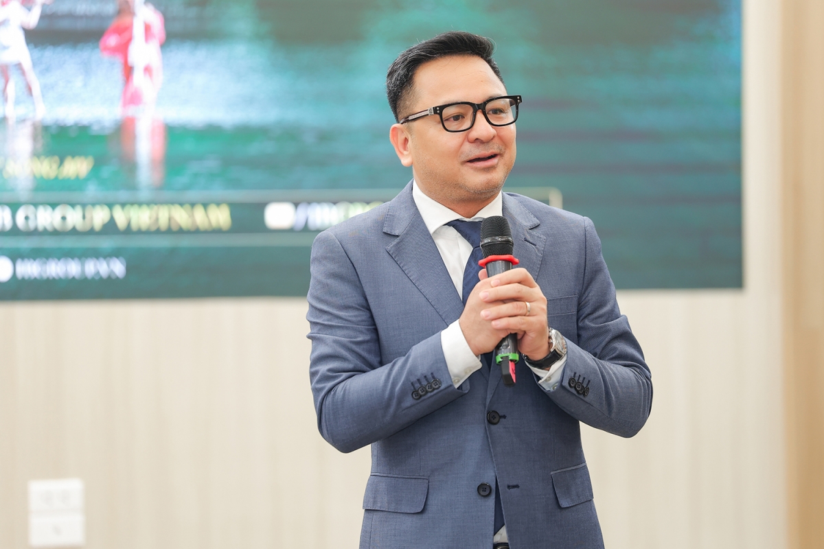kỳ quan vịnh hạ long tỏa sáng bên những giai điệu kinh điển của bond hình ảnh 2 ky quan vinh ha long toa sang ben nhung giai dieu kinh dien cua bond hinh anh 2