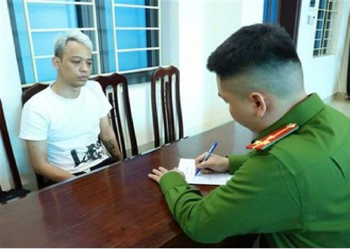 Nam Định triệt phá đường dây mua bán trái phép chất ma túy sử dụng vũ khí nóng